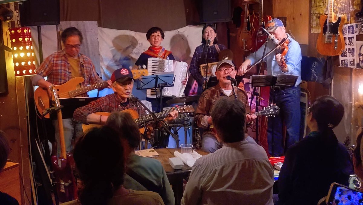 Tiny Jug Stompers tweet media