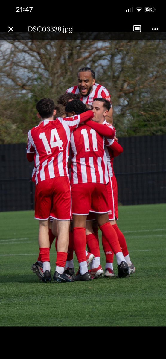 Bowers & Pitsea FC tweet media