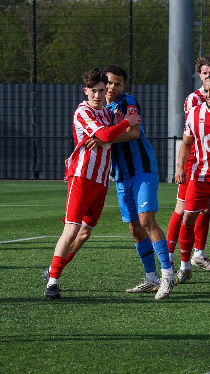 Bowers & Pitsea FC tweet media