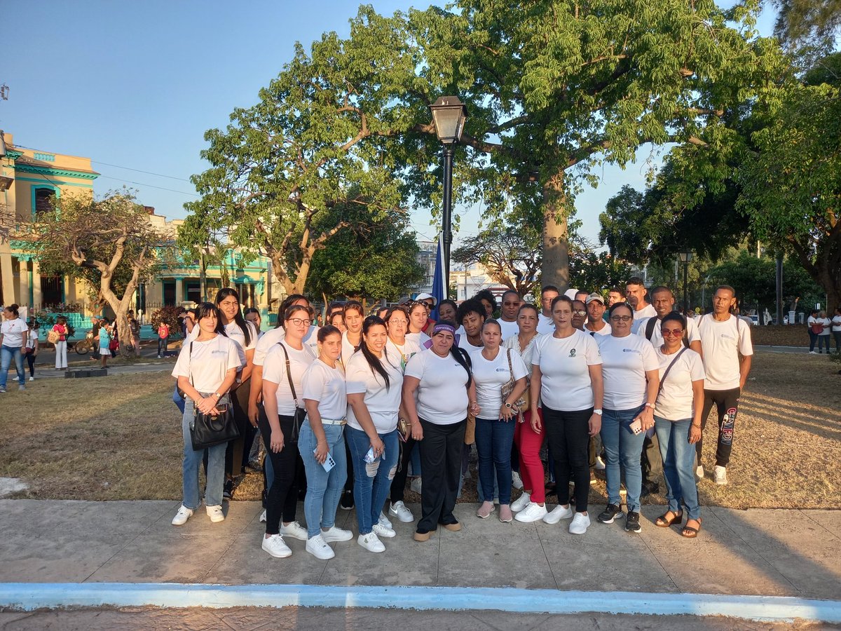 Grancomercial se suma al homenaje a Vilma Espín en el 96 Aniversario de su Natalicio,alzando también así la voz contra el Bloqueo.
Unid@s en tributo a la fecha  y en denuncia al cruel Bloqueo que azota a esta linda nación que tanto amamos 
#TumbaElBloqueo
#GC
#VilmaEspin
#Mincin