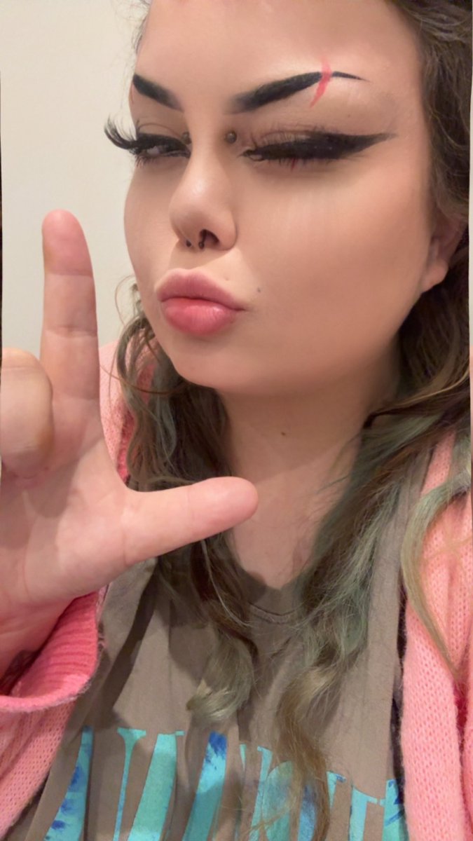 🦇 BBW goth princess 🦇 tweet media