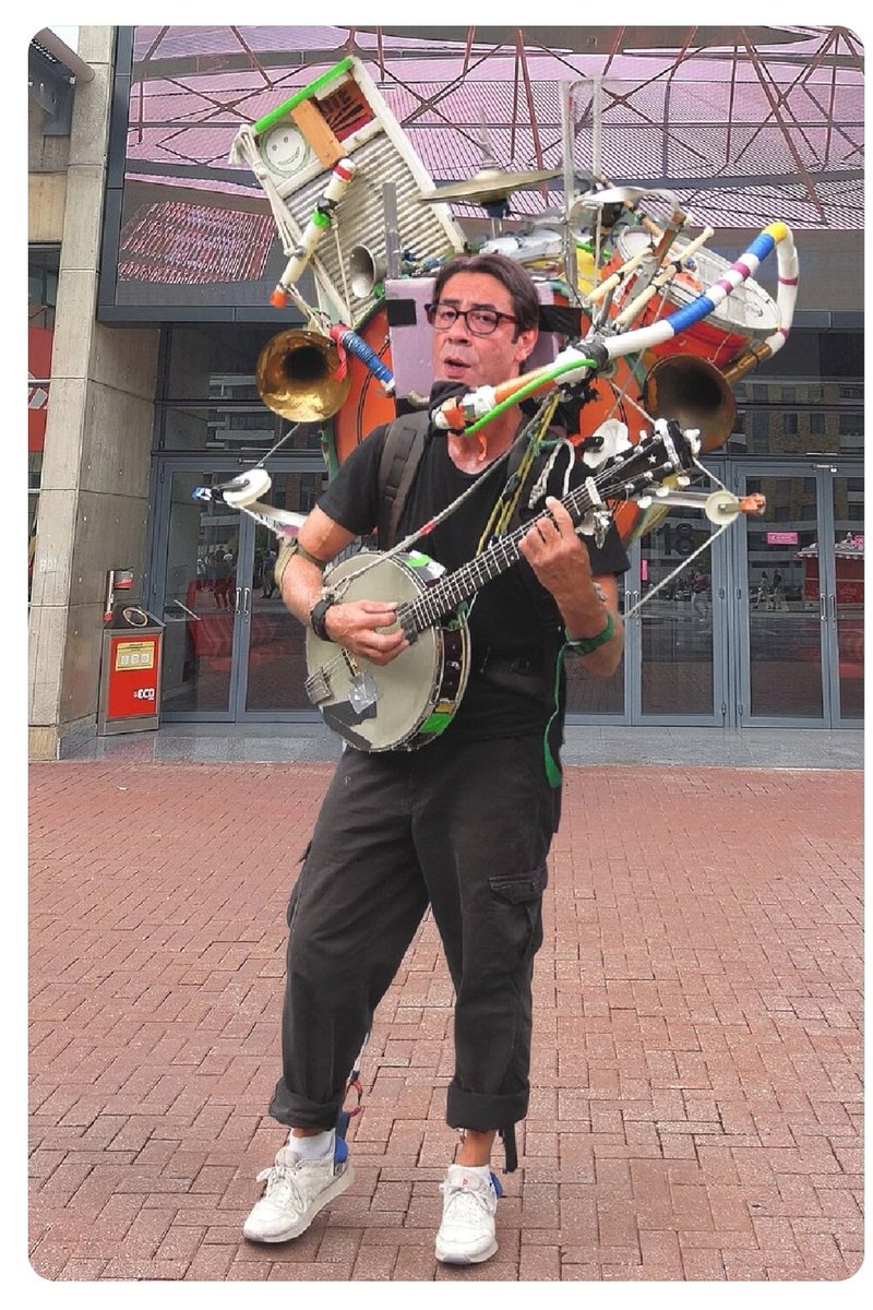 SLB 1975 tweet media