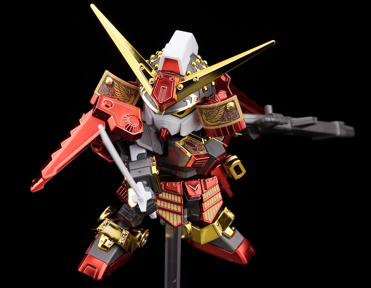 ガンプラの山を崩せ/星丸 tweet media