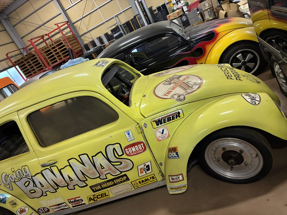 ビートン tweet media