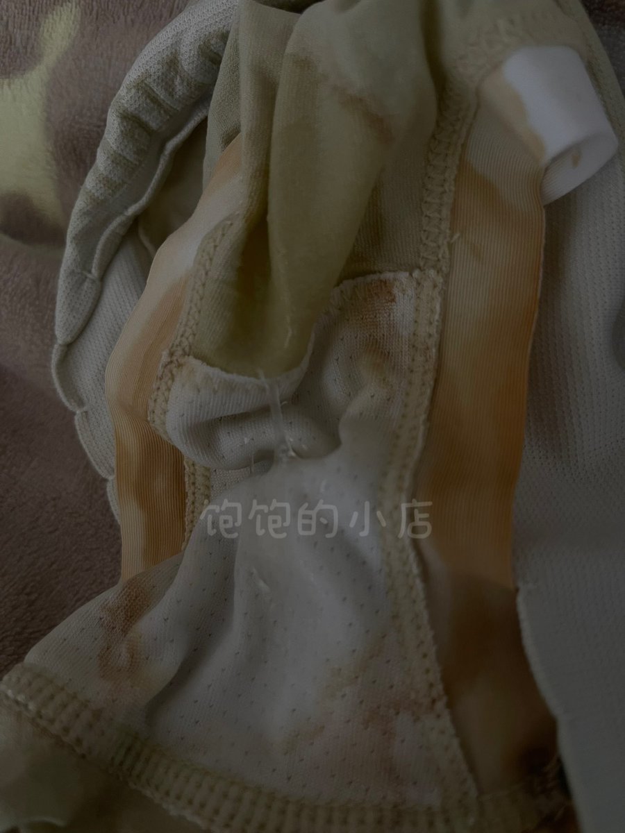 饱饱（原味卖家 主页有抽奖） tweet media