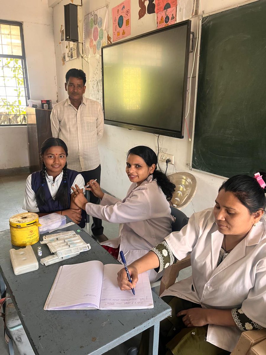 PRO JS Sehore tweet media