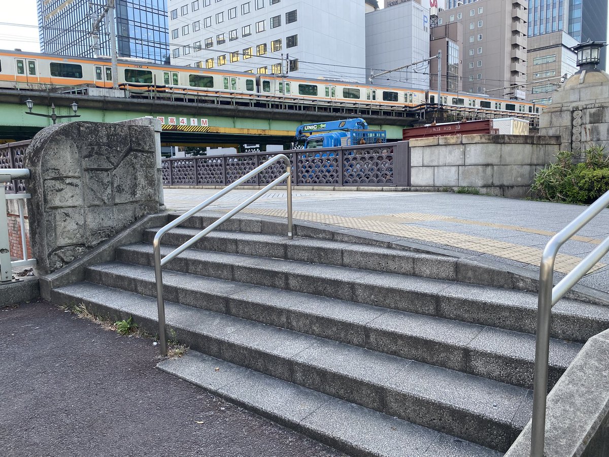 SEN@🍞🍜 tweet media