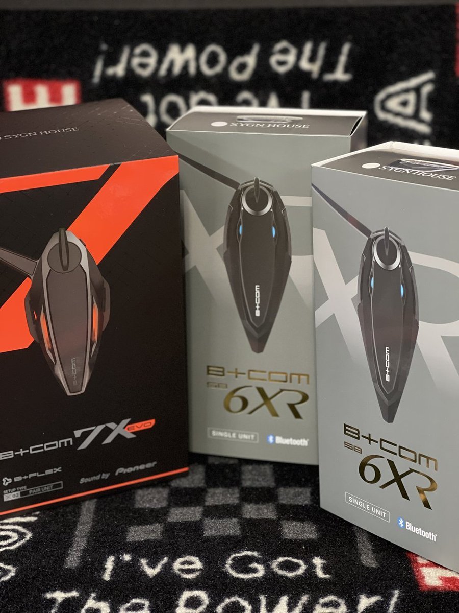 jboy_motorcycle's tweet photo. B+COM(ビーコム) 7X EVO 大人気！よく売れています！

B+LINK搭載のハイエンドモデル SB6XRも根強い人気。
SB6XRペアユニットは、2028年7月31日まで使えるバッテリー無料交換チケット付き。
用途に合わせてご案内可能です。お気軽にご相談ください。

#BCOM
#7XEVO
#SB6XR
#インカム
#ビーコム https://t.co/qoQSdpmhl9