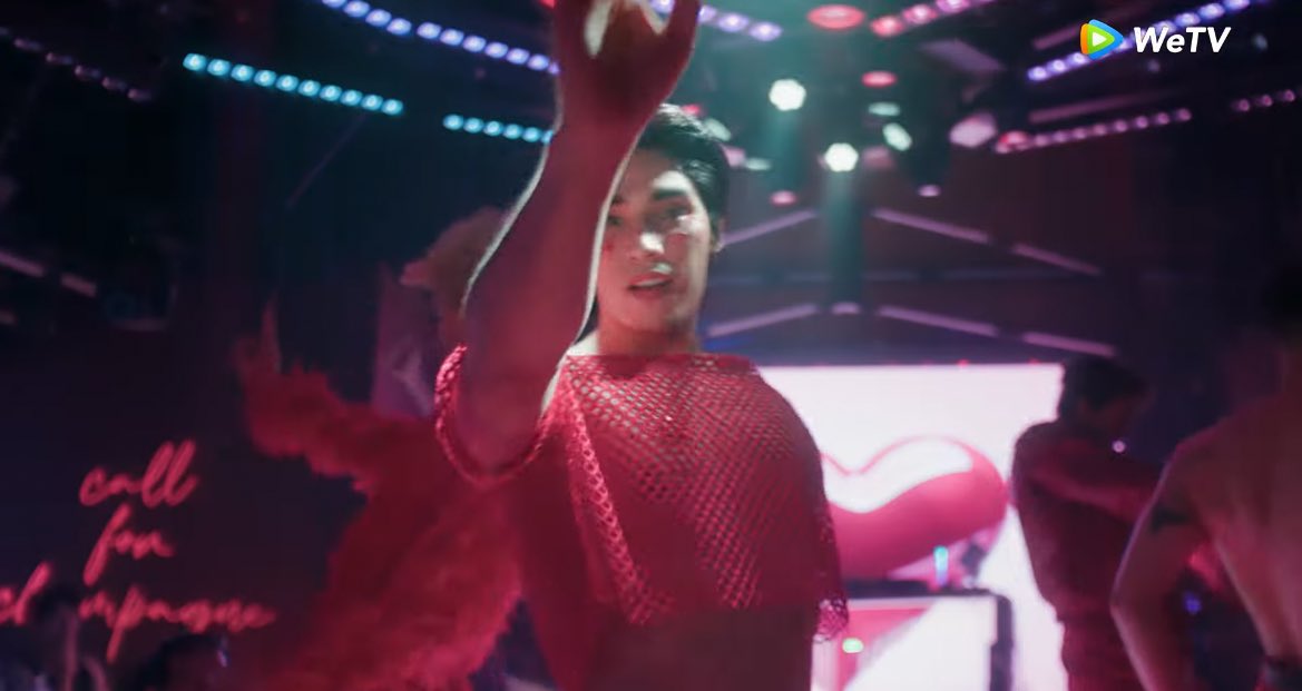 ครัวซองแฮมชีส🥐ft. Love of Silom แฟนสาวพี่กฤษฏ์ tweet media