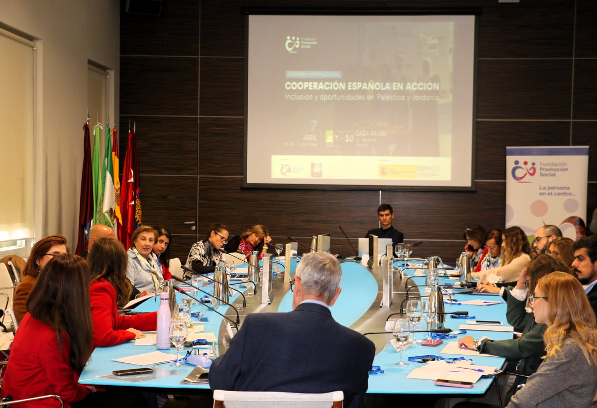 Hoy hemos celebrado el seminario internacional “Cooperación Española en acción: Alianzas transformadoras para la promoción de los derechos de mujeres palestinas rurales y jordanas con discapacidad”, en @casa_arabe