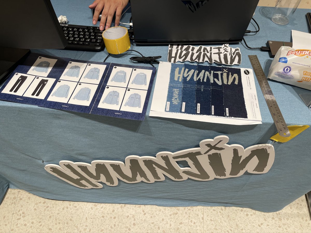 Hyunjinnn ♡ 𝟴 tweet media