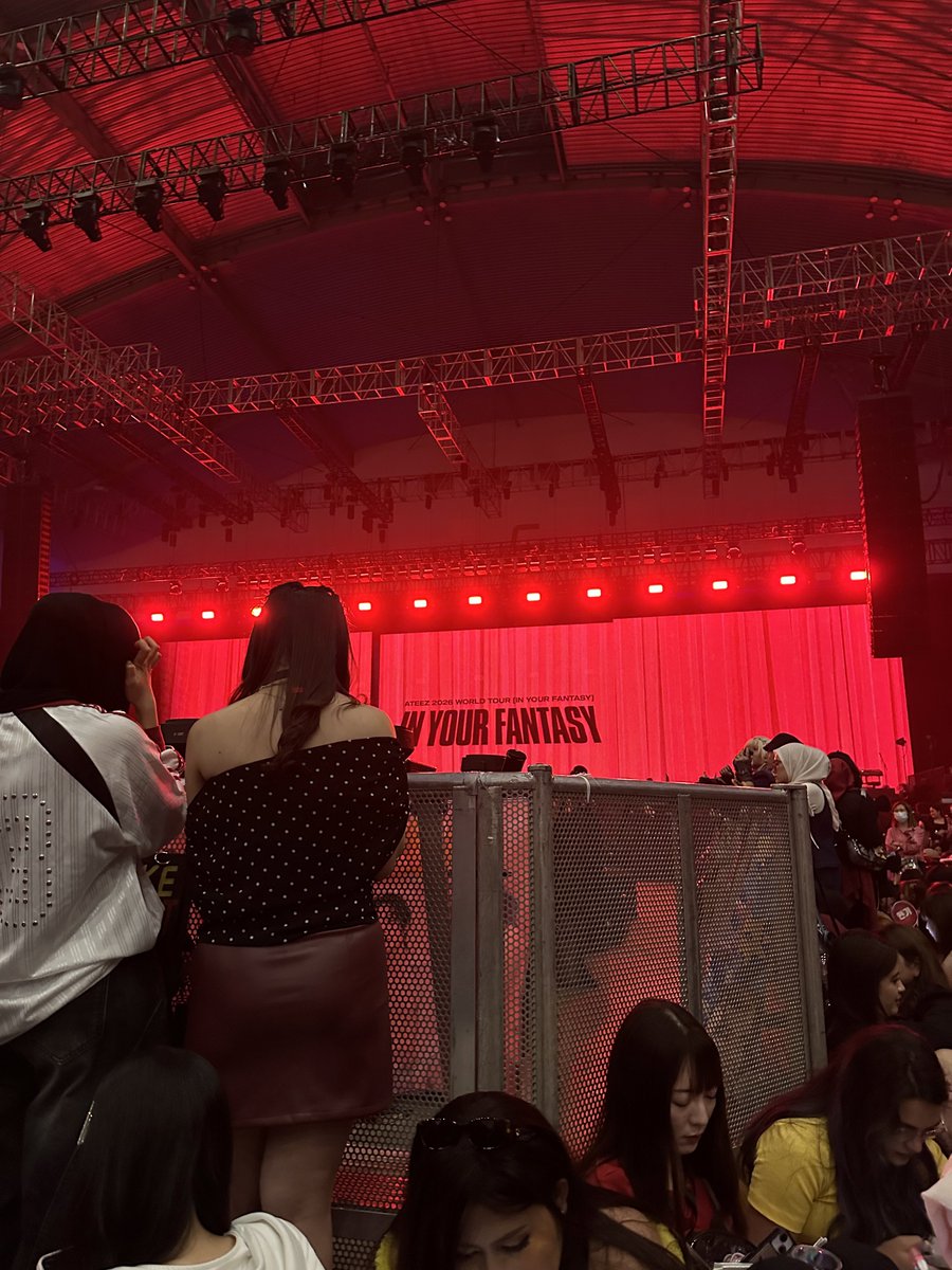 candy🫧 tweet media