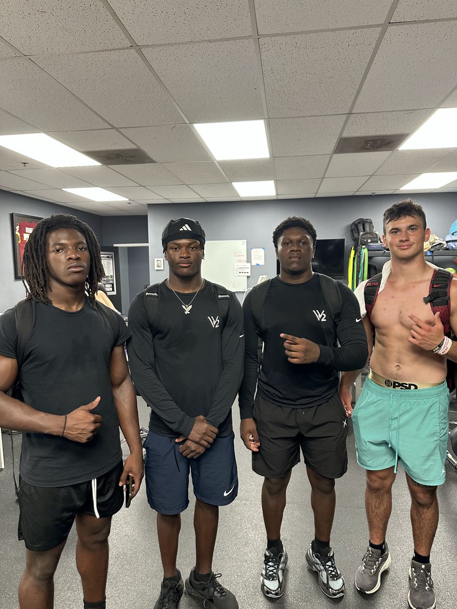 Dejon Smith tweet media