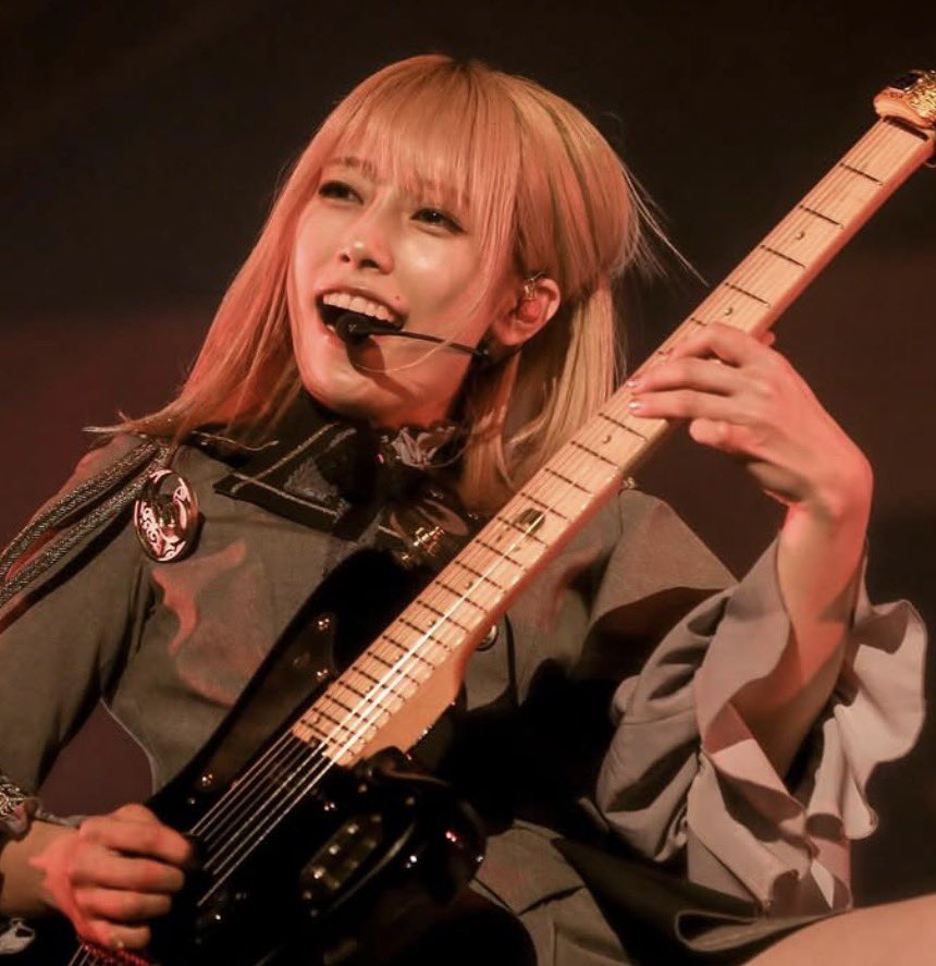 ジュキア tweet media