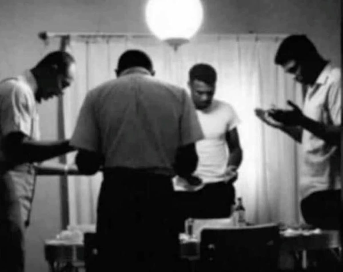 Trenches 🦂 tweet media