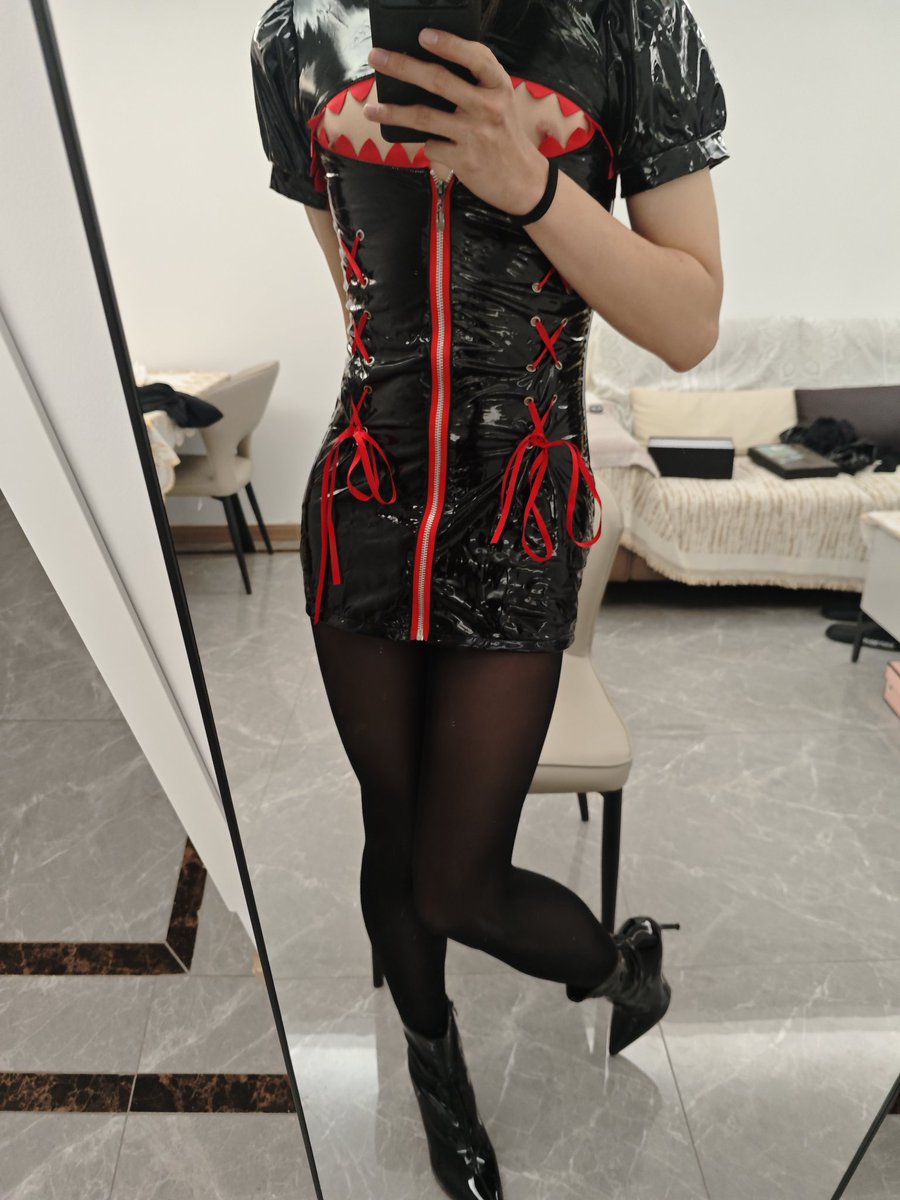 ashsilea's tweet photo. 要接线下了，坐标青岛 #男娘 https://t.co/uO88PiaTWi