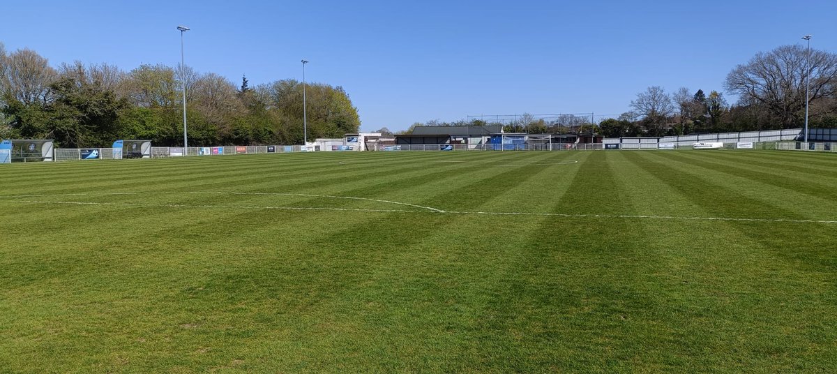 Badshot Lea FC tweet media