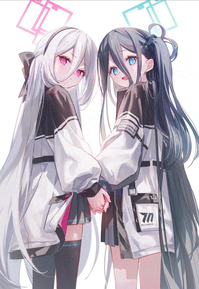 かるかるめ tweet media