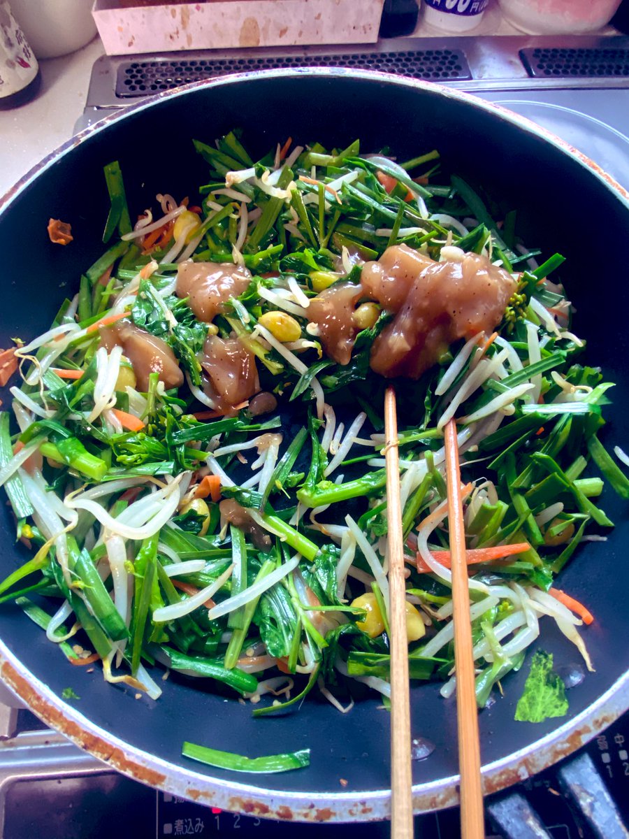 salt0302's tweet photo. もやし炒めに丸美屋おうち食堂を使わせてもらいました🍽️家にあるお野菜でパパッとラクラク一品できた😆✨
＃プロモーション
＃丸美屋食品から提供いただきました
#RSP113に参加しました
#サンプル百貨店
＃丸美屋おうち食堂
#晩ごはん https://t.co/qlwMThpJzW