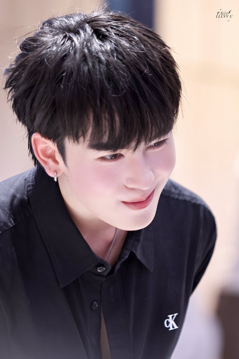 iเป็ดย่างเก้าชีวิต tweet media