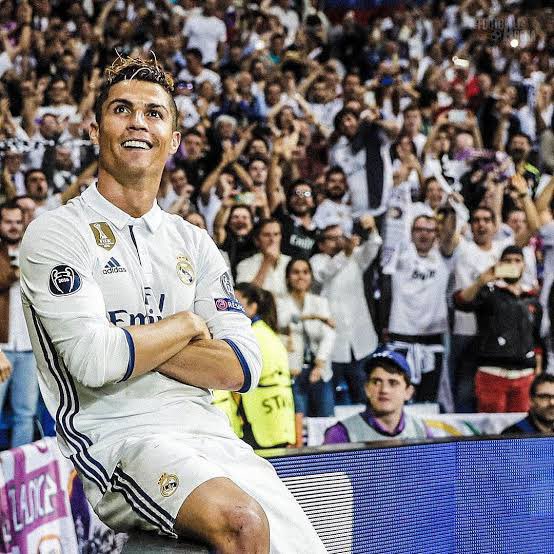 عمرو tweet media