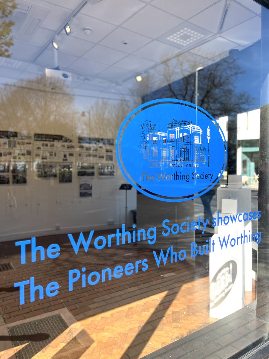 Colonnade House tweet media