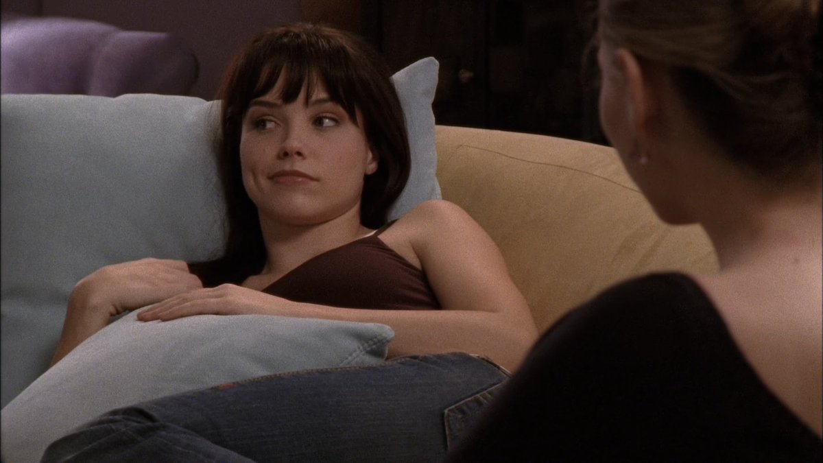 best of candice king (@bestofaccola) on Twitter photo 