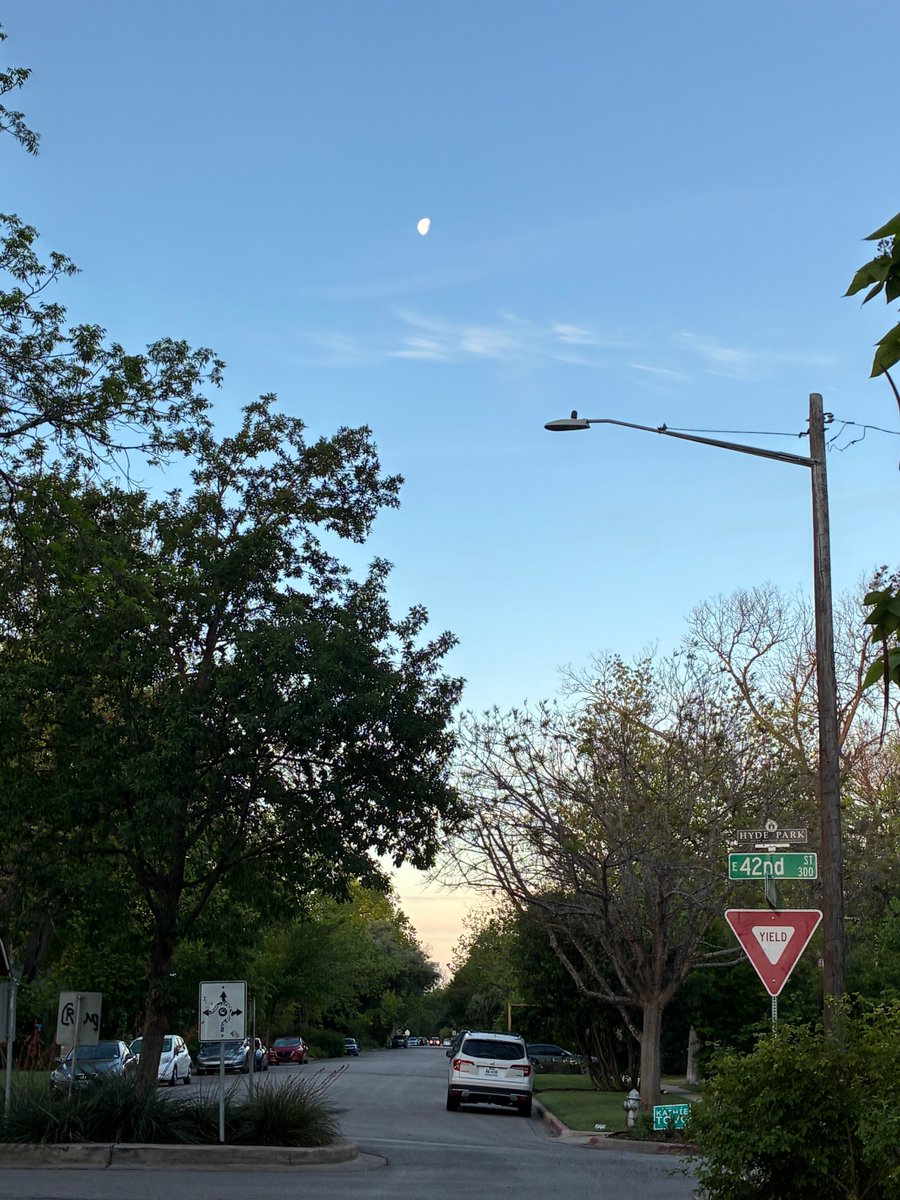 cyrustx's tweet photo. I can see the moon right here from my house but appreciated seeing the dark side in the NASA feed! https://t.co/8Sz9fZCZnO