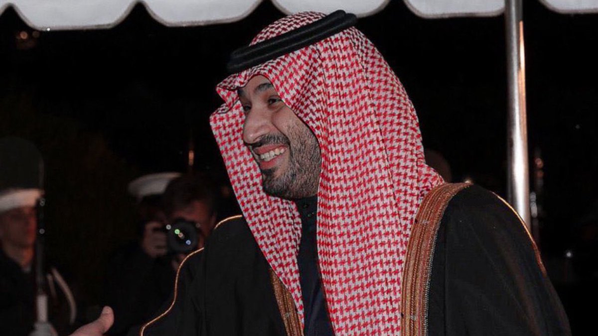 l8ujv's tweet photo. هذا الزعيم اللي على عهد جده
لا قال قال الكل سمعاً وطاعه

اللي حليفه يطلبه بعد مده
يسير قبل اربع وعشرين ساعه https://t.co/AZBIp9DQq2