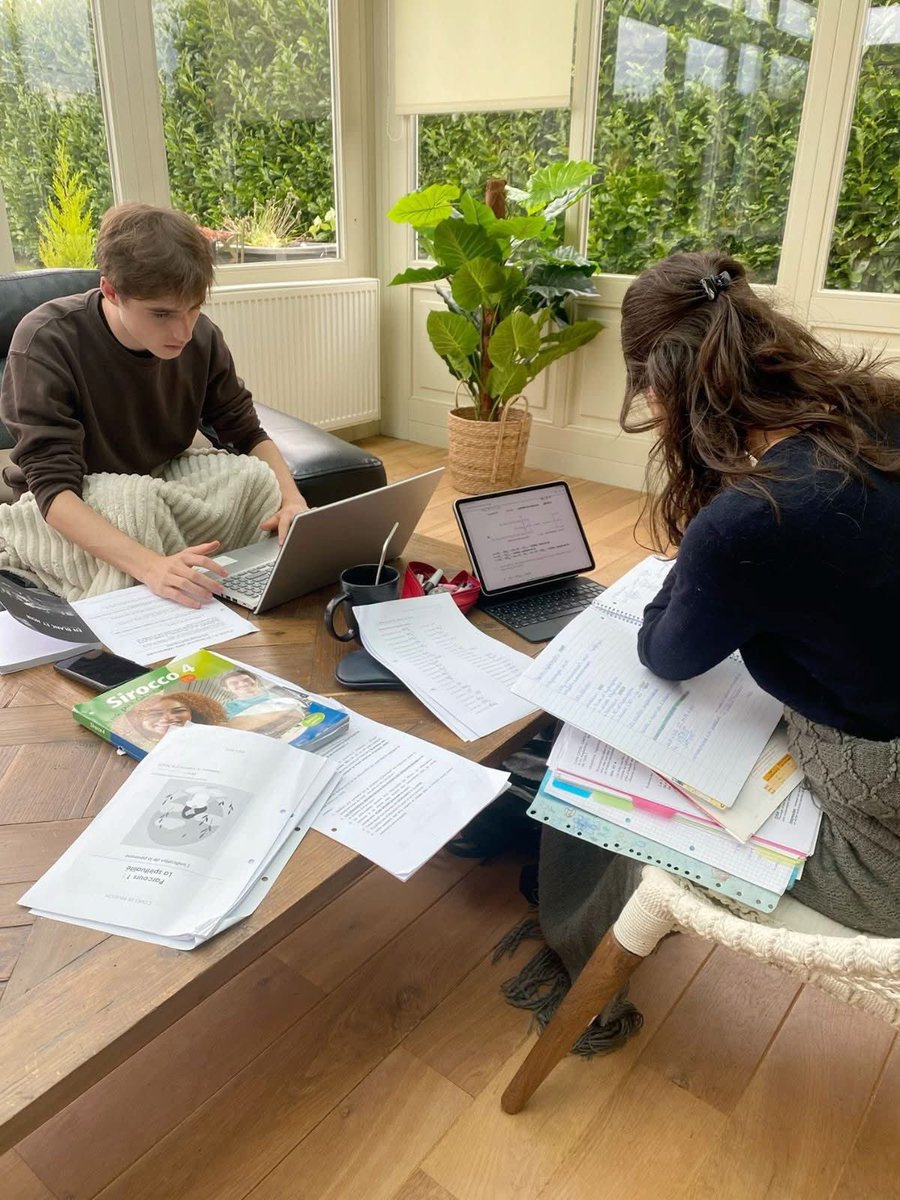 •☆• tweet media