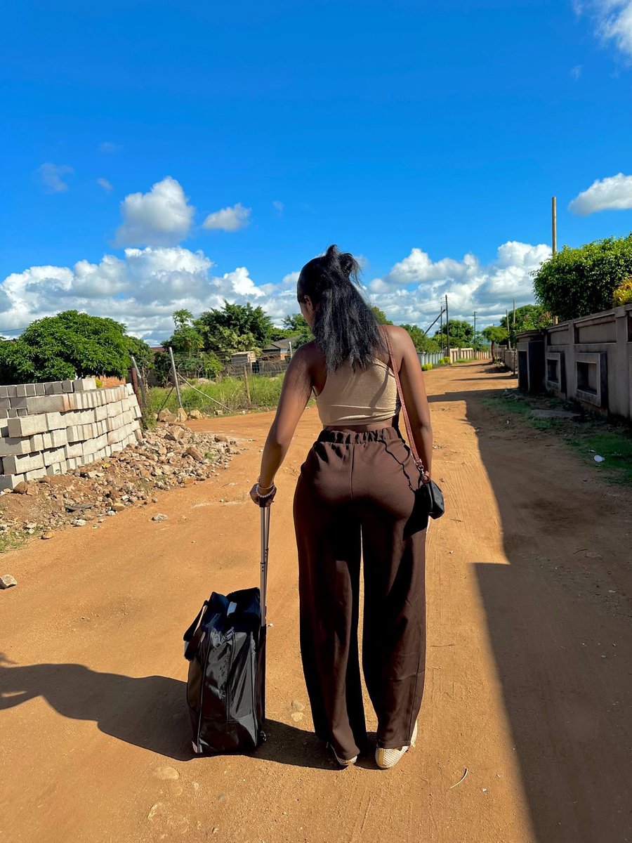 Mbali Mashinini tweet media