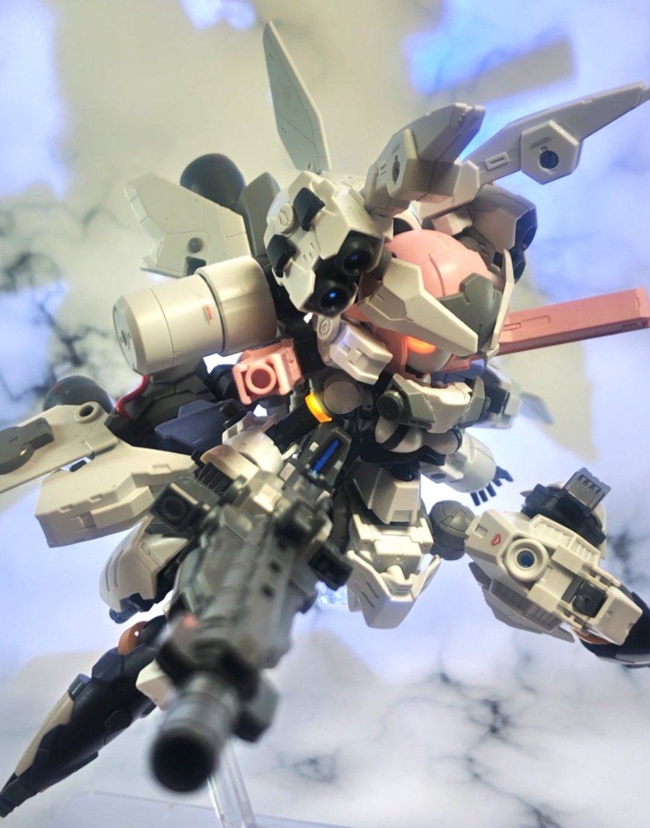 えむすけ tweet media