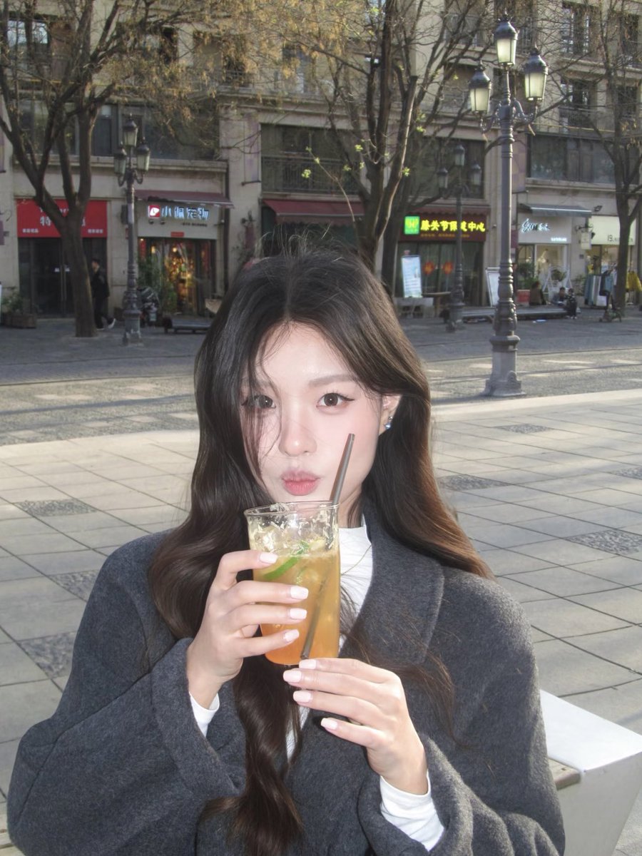 _ggoodgirll_'s tweet image. Casio ex-z35 (rare)แฟลชได้ ซูมได้  เต็มระบบ🤩 จึ้งตัวนี้ ใช้ปกติเลย 
ตำหนิ🌈จอย่นไม่ส่งผลกับรูปน้า
สิ่งที่ได้รับ🍒 กล้อง แบต
🐇🌸 2090รวมส่ง #กล้องดิจิตอลมือสอง  #กล้องดิจิตอลเก่า  #กล้องดิจิตอล