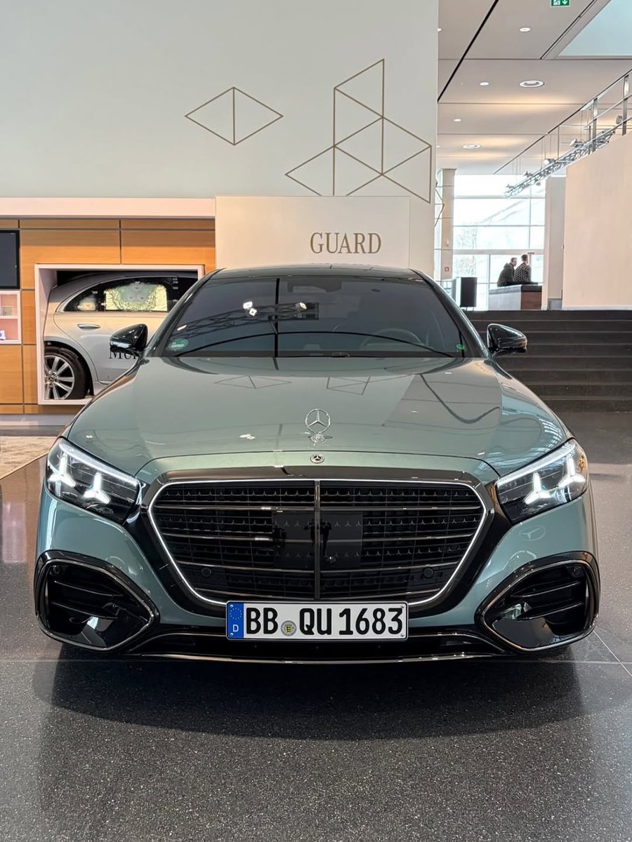 LuxuryMercedes's tweet image. Mercedes AMG S500 Sclass #drivinghero #carlifestyle #car #cars #supercar #supercars #auto #automotive #blacklist #bike #bikes #automotive #motorsports #217mph #carinstagram #race #racing #amazing_cars