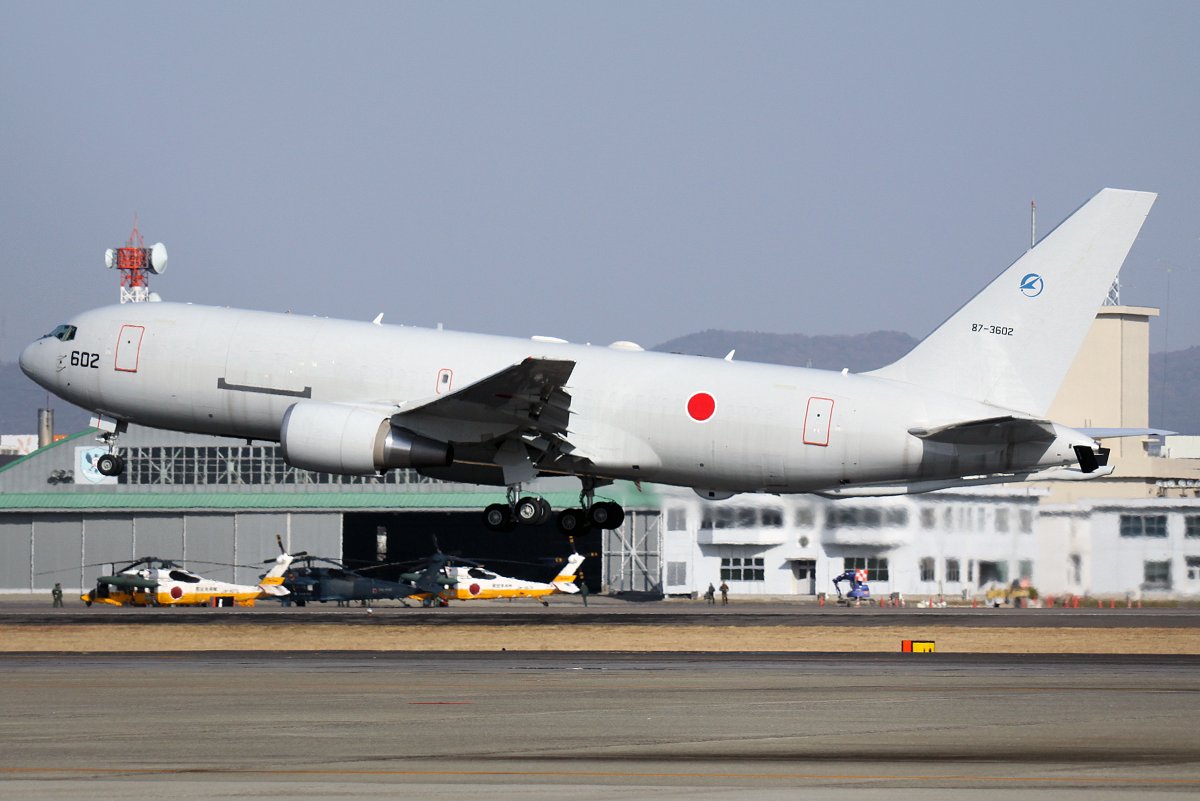 なごやん tweet media