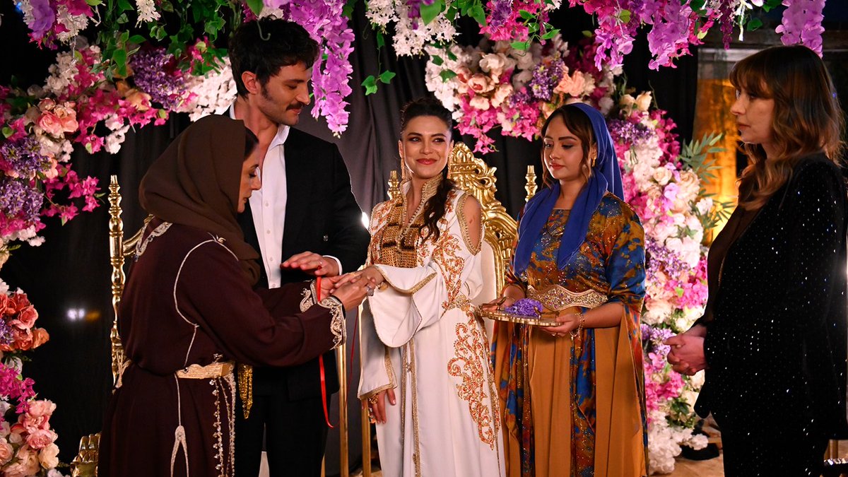 GhadaFORçelikkol tweet media