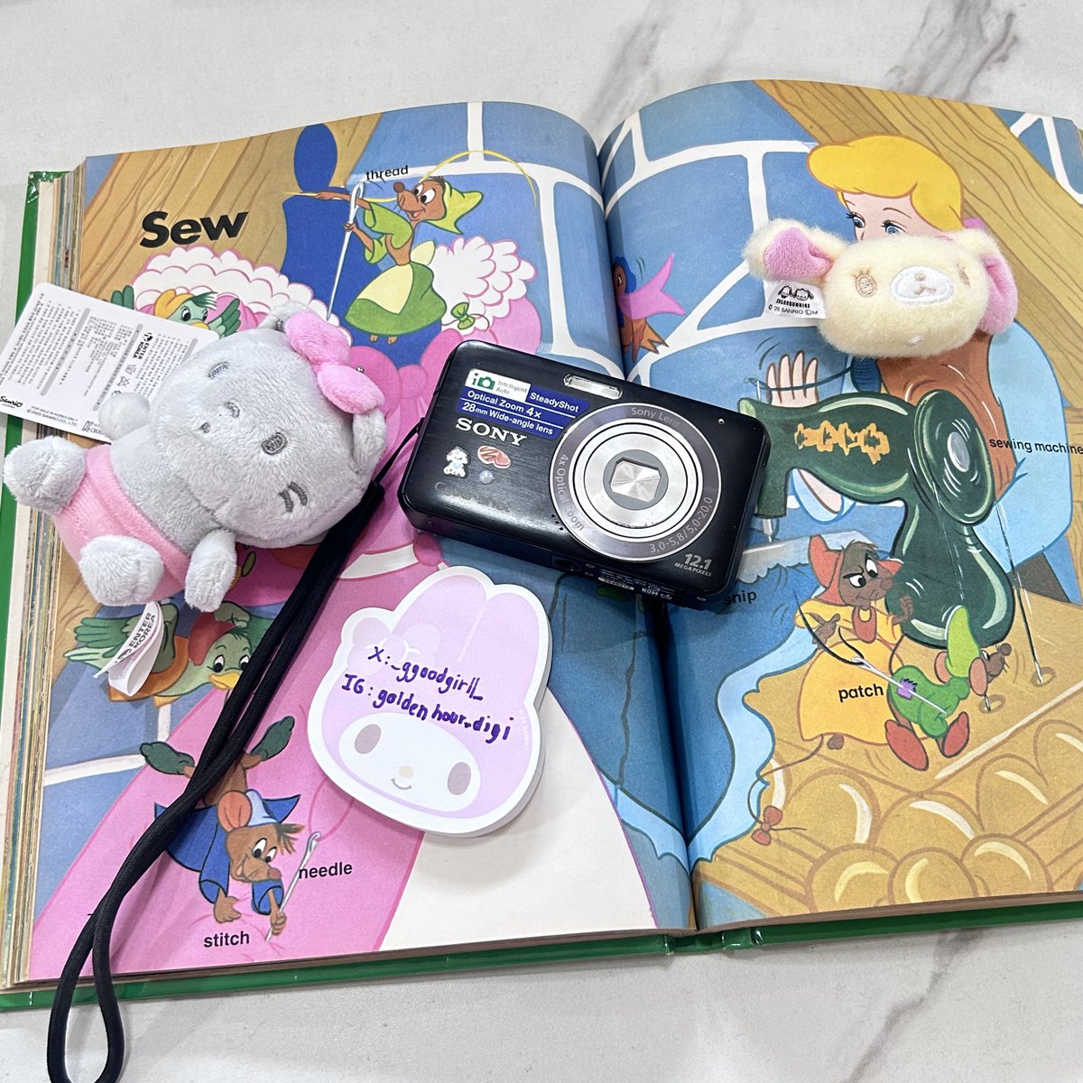 _ggoodgirll_'s tweet image. Sony cybershot w310 (rare) แฟลชได้ ซูมได้  เต็มระบบ🤩 จึ้งตัวนี้ ใช้ปกติเลย
ตำหนิ🎱-
สิ่งที่ได้รับ🍒 กล้อง แบต 
🐇2890 รวมส่ง #กล้องดิจิตอลมือสอง  #กล้องดิจิตอลเก่า  #กล้องดิจิตอล