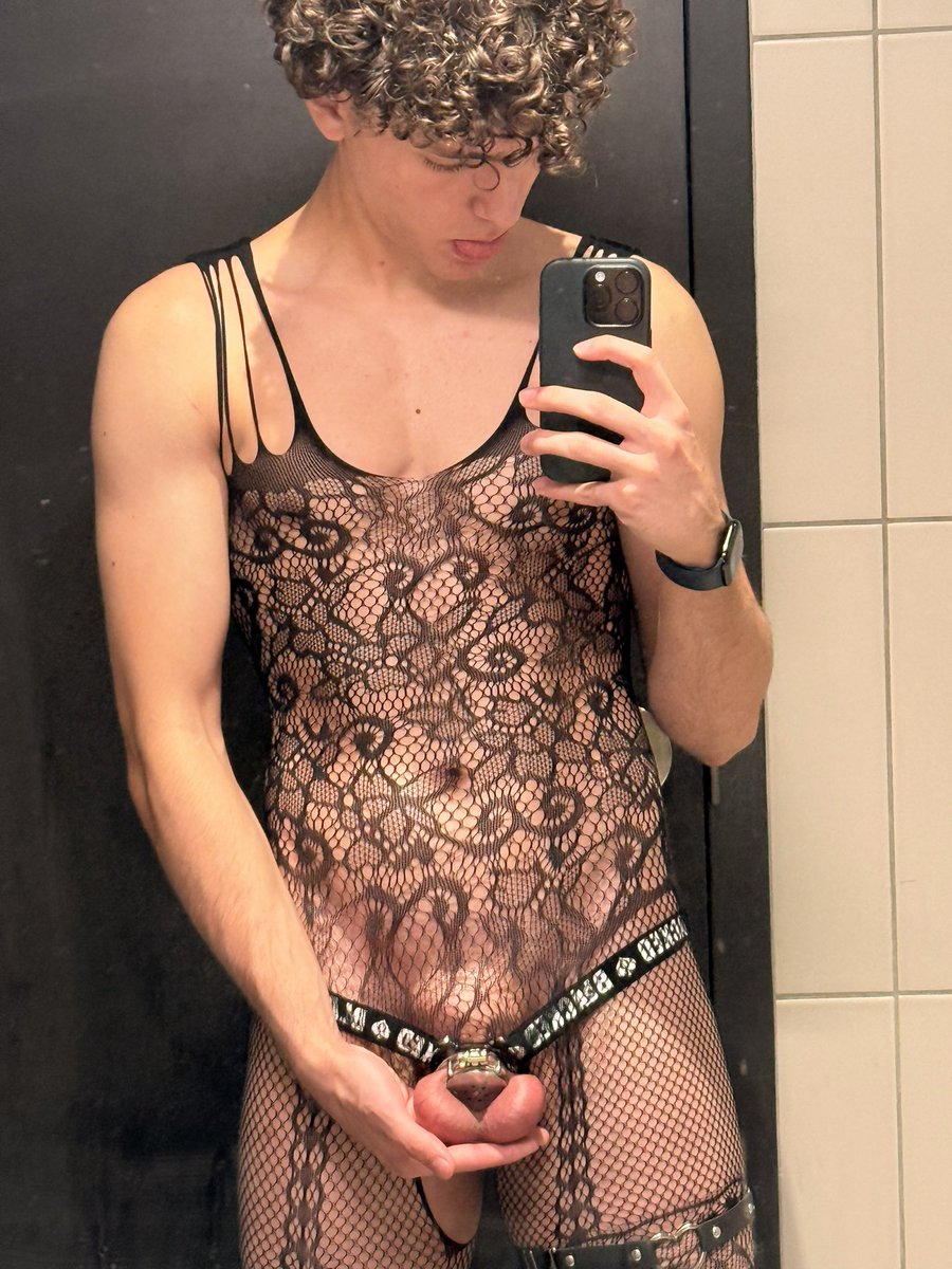 🇫🇷SISSY LUCA🐽🏳️‍⚧️ tweet media