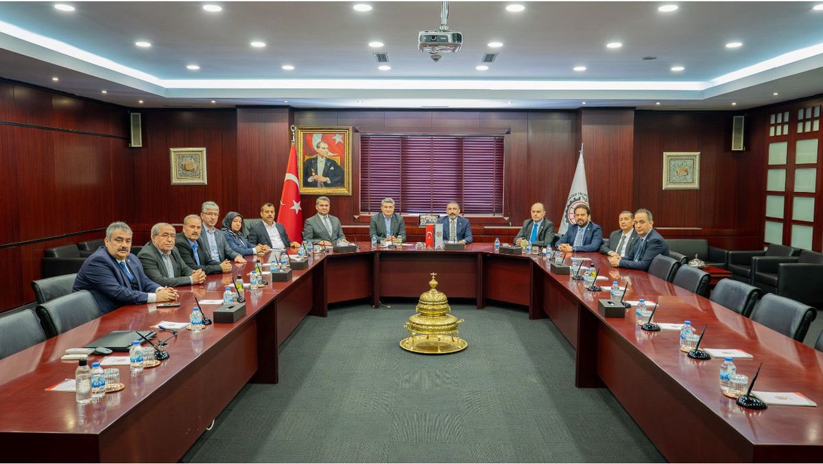 Mehmet Emin Ekmen tweet media