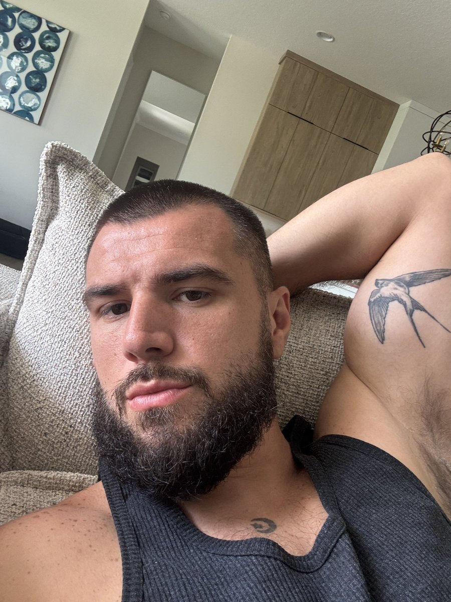 edokostic tweet media