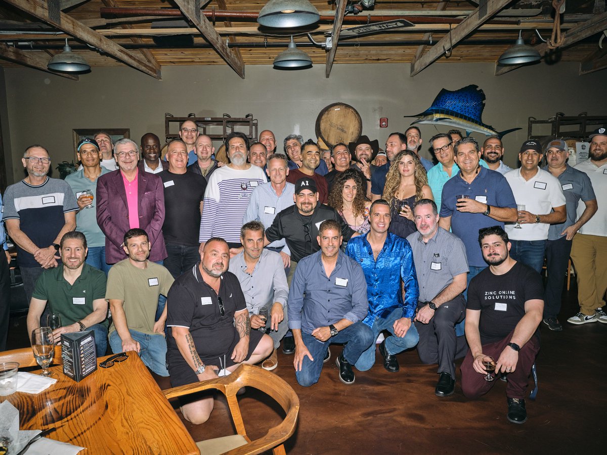 Domain Industry Giants Quietly Gather in Fort Lauderdale: Conversations Were Worth Millions
billhartzer.com/domain-names/d…

#domains #southflorida