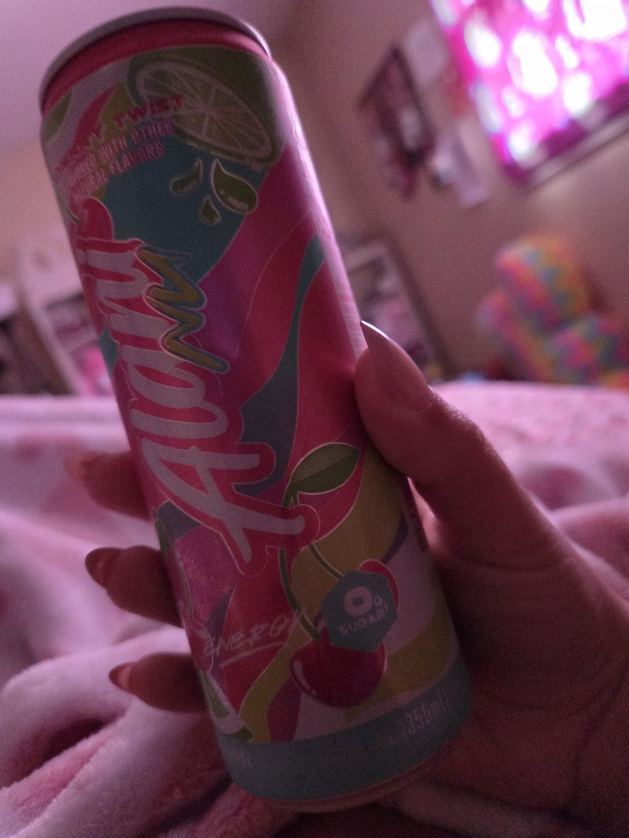 princess scylla 👑💕✨ tweet media