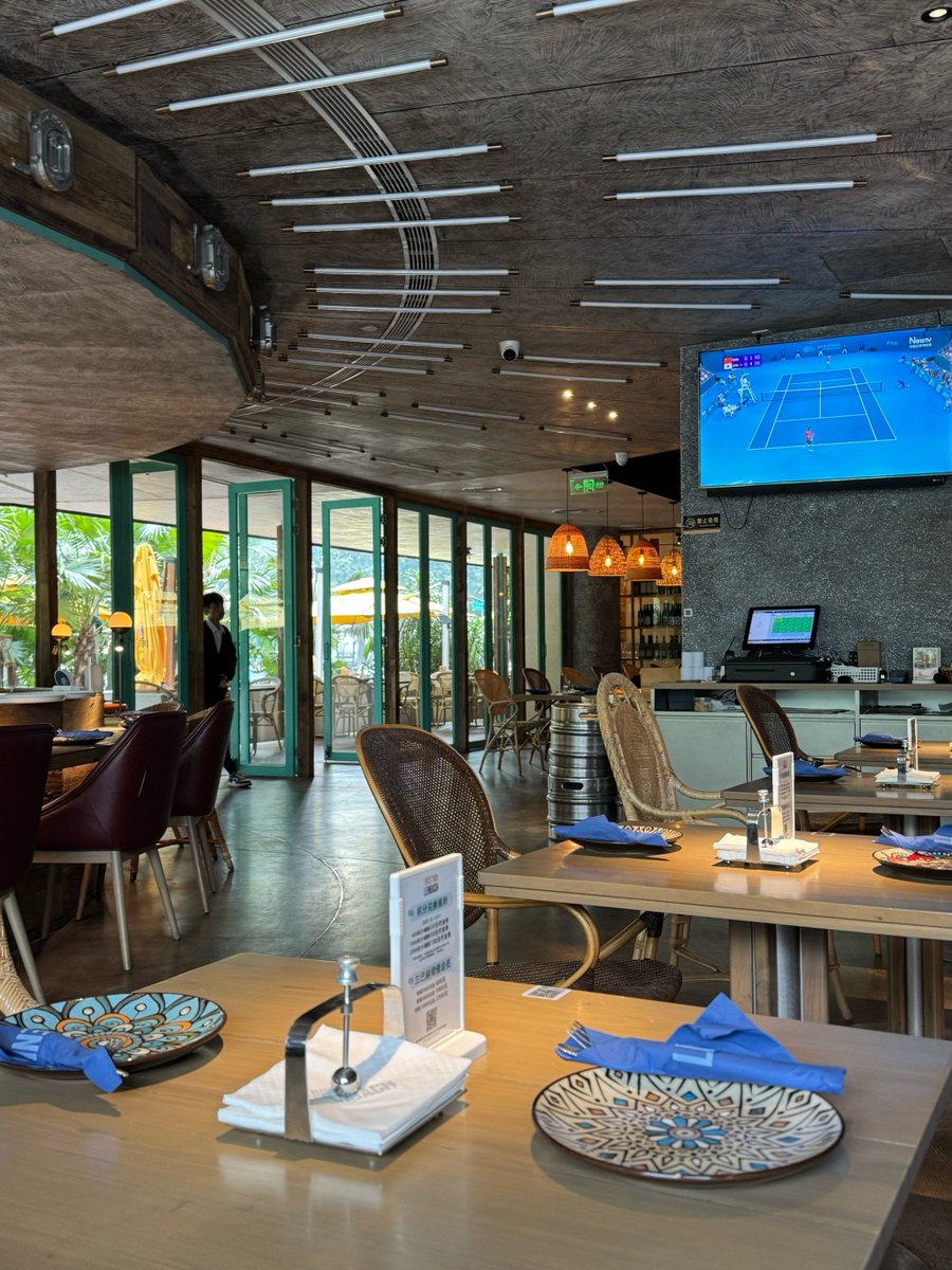 denise ward tweet media