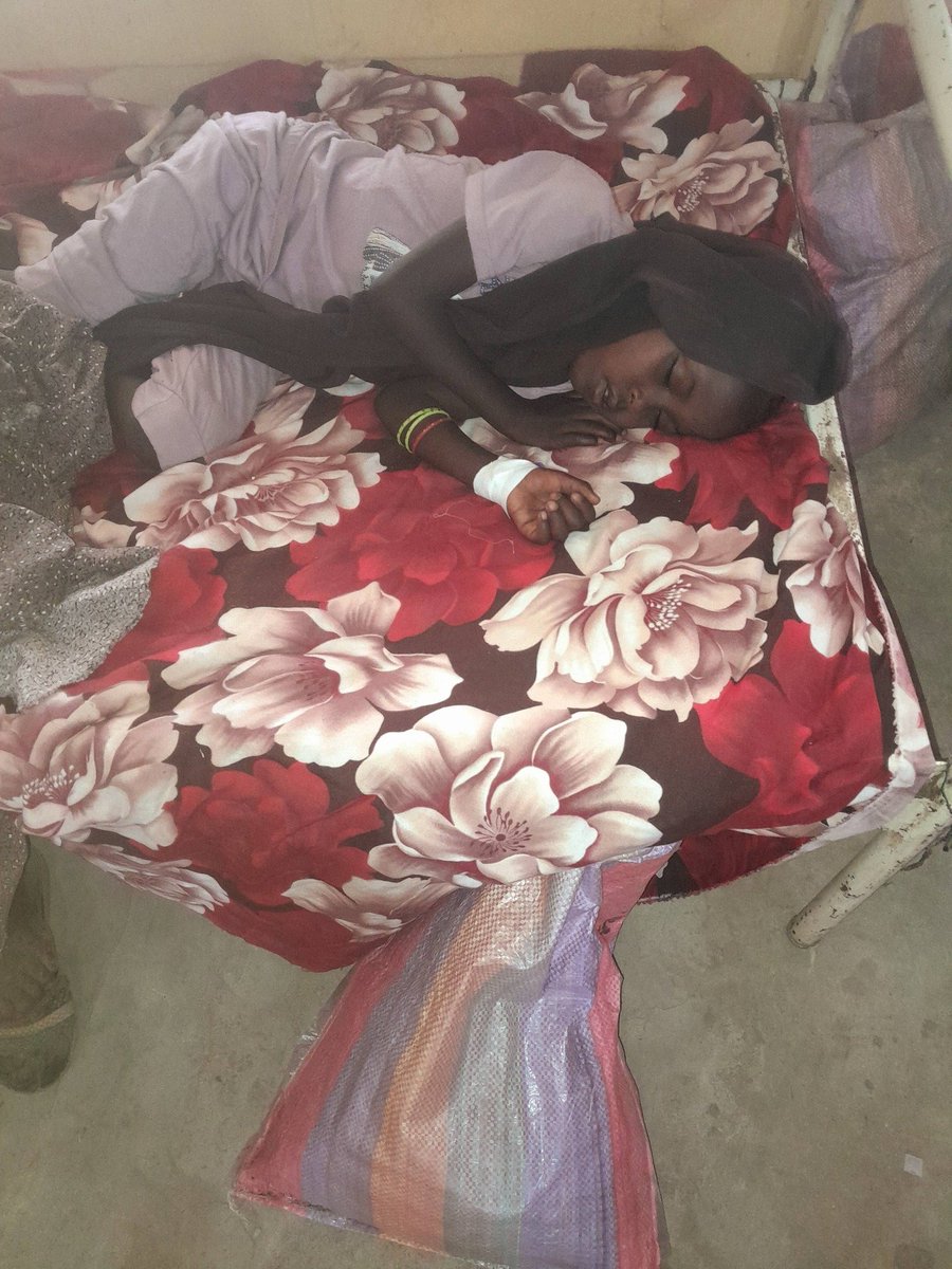 NidalSaad4's tweet photo. غرفة طوارئ شنقل طوباي:
​نداء عاجل  بتفشي الحصبة
​في الوقت الذي تصارع فيه شنقل طوباي من أجل البقاء وتواجه فيه مجتمعاتنا أقسى الظروف يطل علينا وباء الحصبة ليزيد من وطأة الأوجاع مستهدفا أغلى ما نملك أطفالنا
​تؤكد إحصائيات مكتب غرفة طوارئ شنقل طوباي أن الوضع قد تجاوز مرحلة الإنذار https://t.co/FtEFEOVRMS