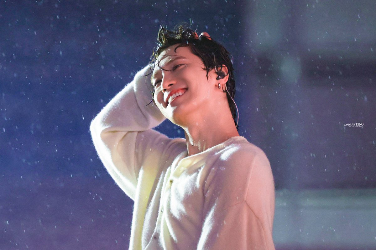 𝘓𝘰𝘷𝘦 𝘧𝘰𝘳 𝘋𝘐𝘕𝘖 tweet media