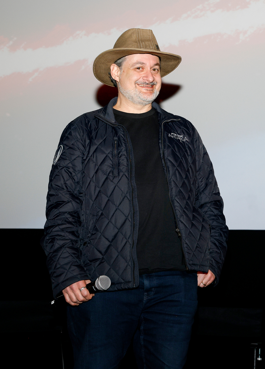 fandompulse's tweet image. Mark Hamill on Dave Filoni taking over as President of Lucasfilm for Kathleen Kennedy:

"George was a mentor to Dave, so he knows George's sensibility."

He also said he "can't think of better hands" than Filoni's for Star Wars.

Can you think of any better hands than Dave