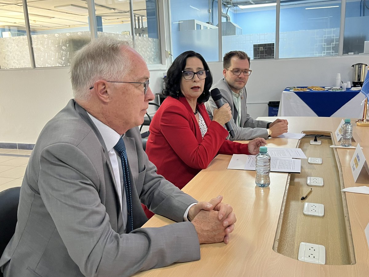 NormalizaciónEcuador tweet media