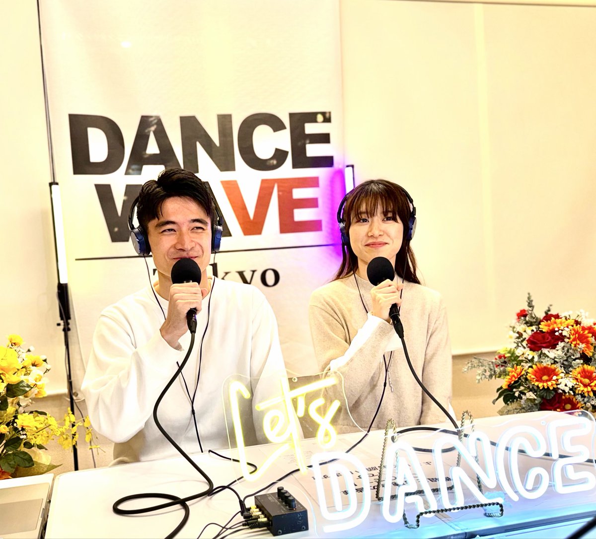 dancewave836's tweet photo. 社交ダンス情報ラジオ番組「ダンスウェーブ」収録中！
冬全タンゴ4位
春六大学戦タンゴ優勝！
ツバメ杯S t優勝！
慶應義塾大学新4年小出啓太、
加藤万結組 https://t.co/AkCSry6Jkj