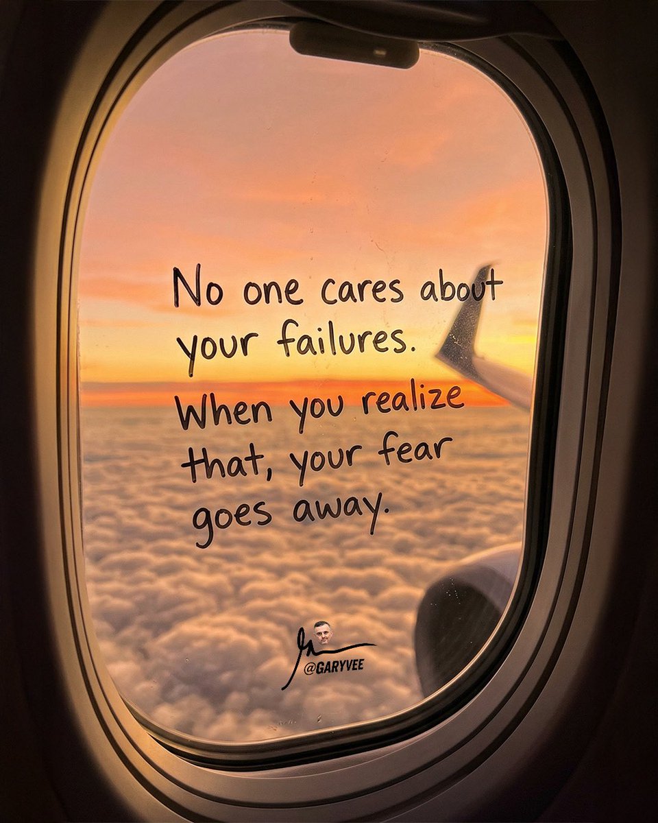 Gary Vaynerchuk tweet media