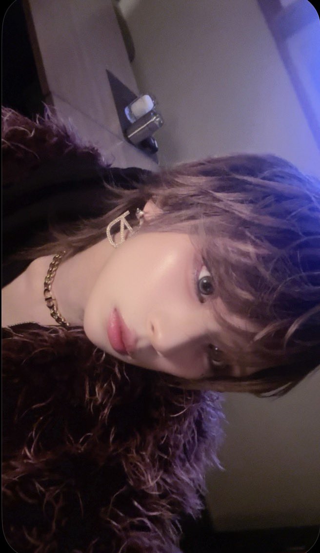 2ha2ru's tweet photo. 出勤したよ https://t.co/JuAPhPKAbn